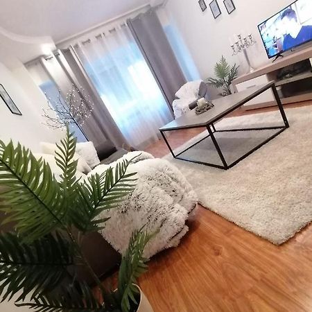 Masaryss Apartament Tulcea Eksteriør billede